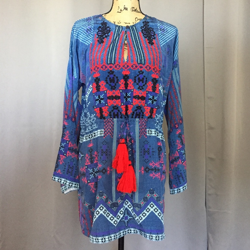 🆕 1ST SIGHT Embroidered Tassel Mini Dress - Picture 2 of 7